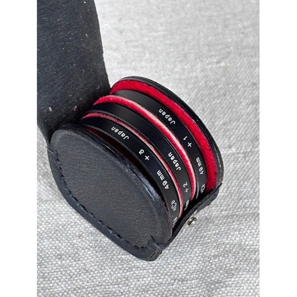 Tiffen 49mm HCE Close Up Lens Filter Set +1 +2 +3 Case Made In Japan *UNTESTED * - Picture 1 of 6